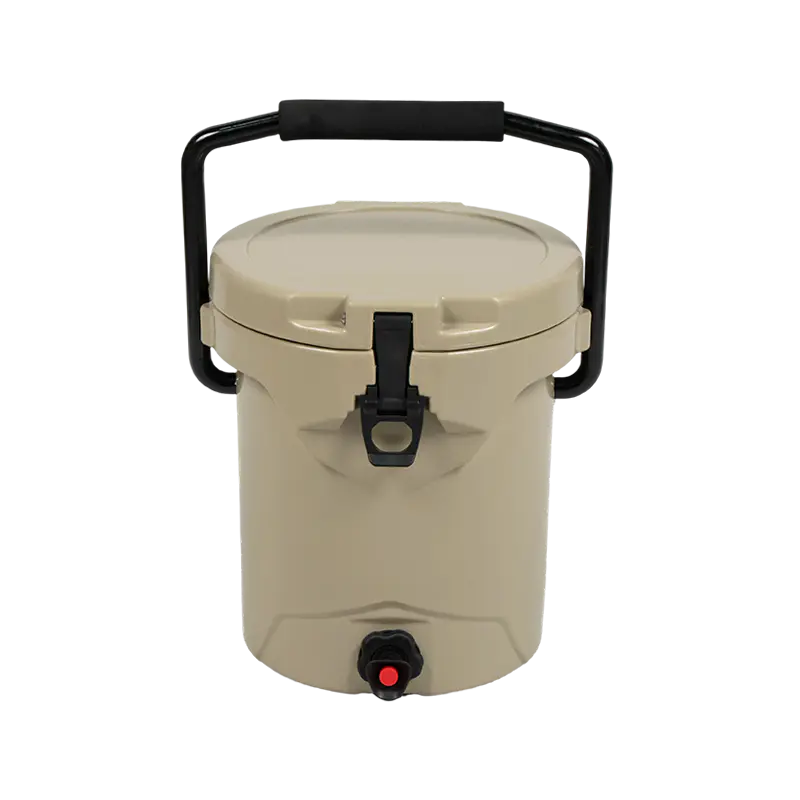 A caixa térmica rotomoldada 10QT é a melhor escolha compacta para sua próxima aventura?